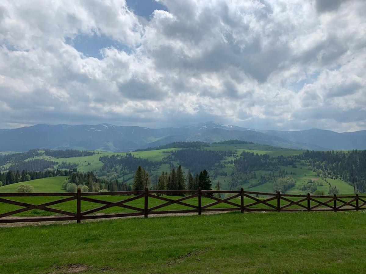 Rostoka  Monte Vistaヴィラ エクステリア 写真