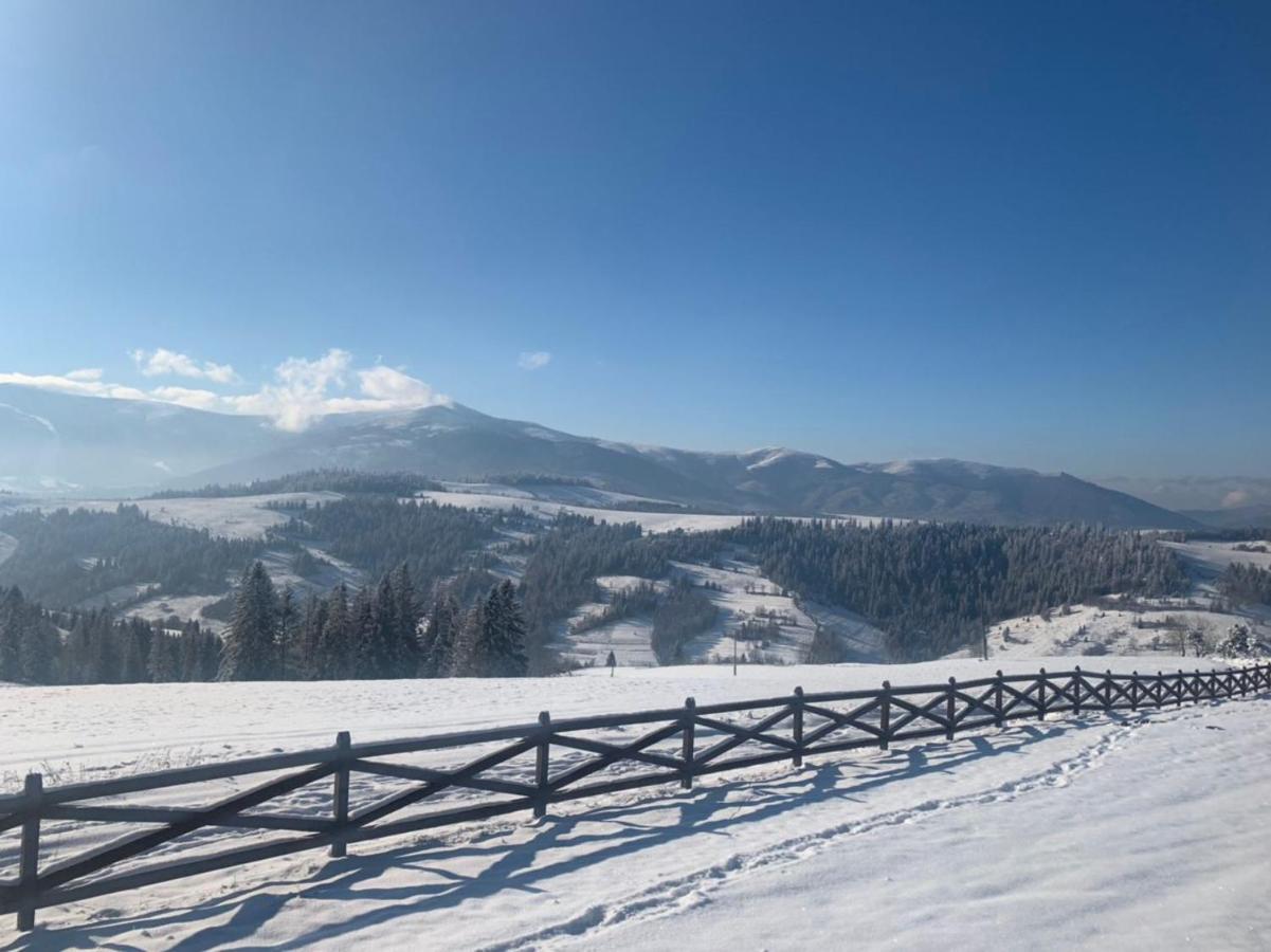 Rostoka  Monte Vistaヴィラ エクステリア 写真